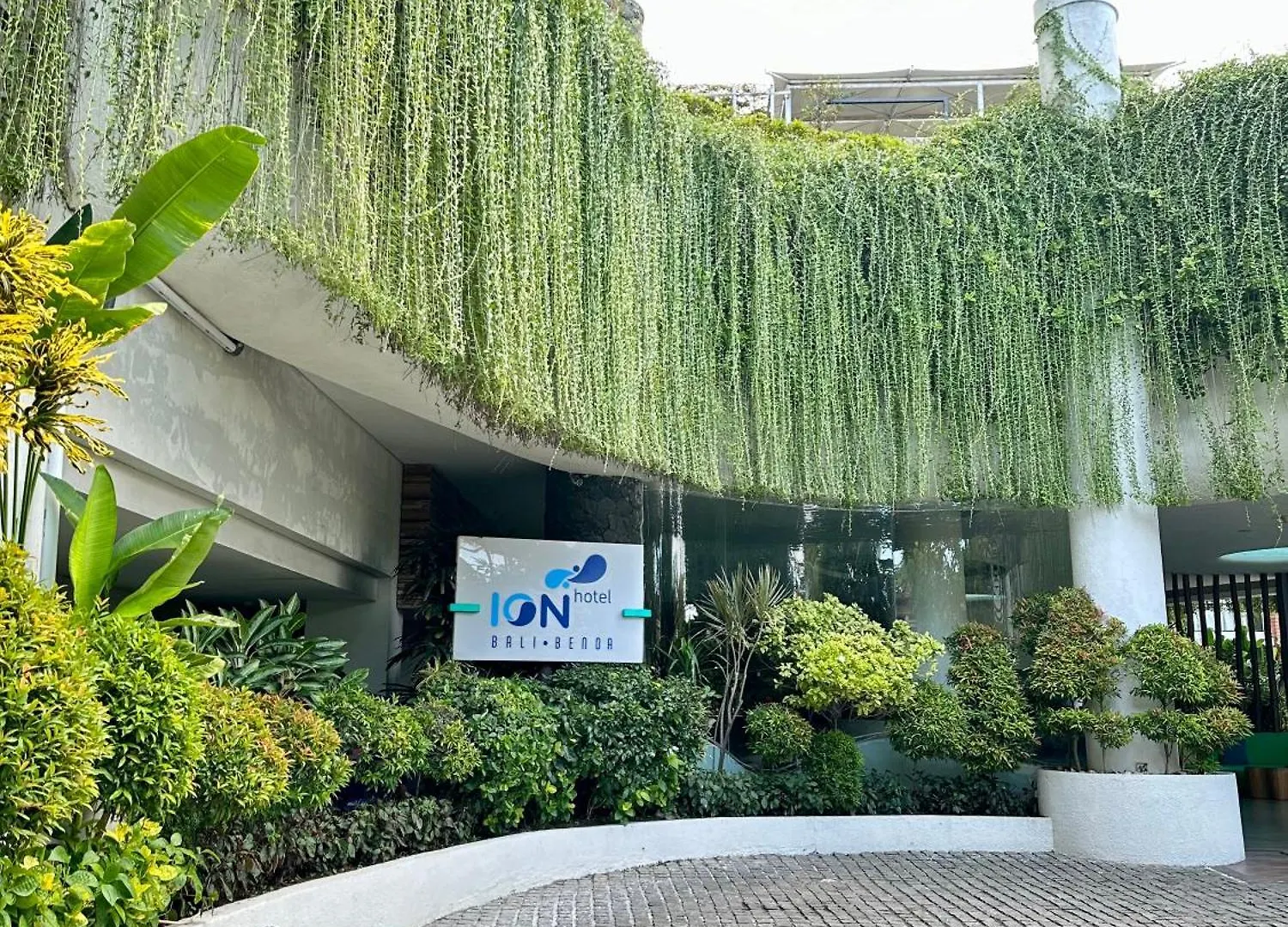 Отель Ion Bali Benoa Нуса-Дуа Индонезия